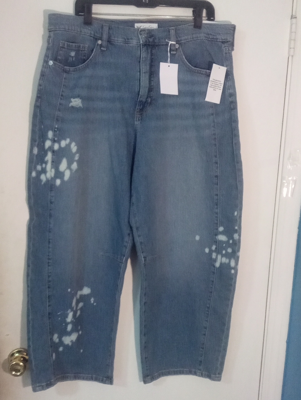 Jessica Simpson Blue Denim Cropped Distressed Jeans Size 14 NWT Cherry Barrel